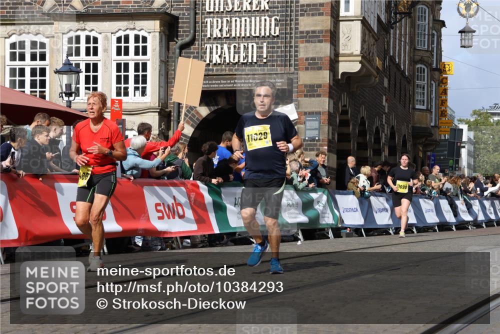 13.09.2026 - 21. swb-Marathon Bremen Strokosch-Dieckow http://msf.ph/oto/10384293 13.09.2026 11:06:21 Ziel 10018, 10204, 10375, 10382, 10619, 10662, 11029, 11132, 11156, 11164, 11477, 11674, 11775, 11786, 12186, 12486, 12528, 10654, 10849, 10852, 10853, 11021, 11028, 11240, 11729, 12217, 12485 meine-sportfotos.de