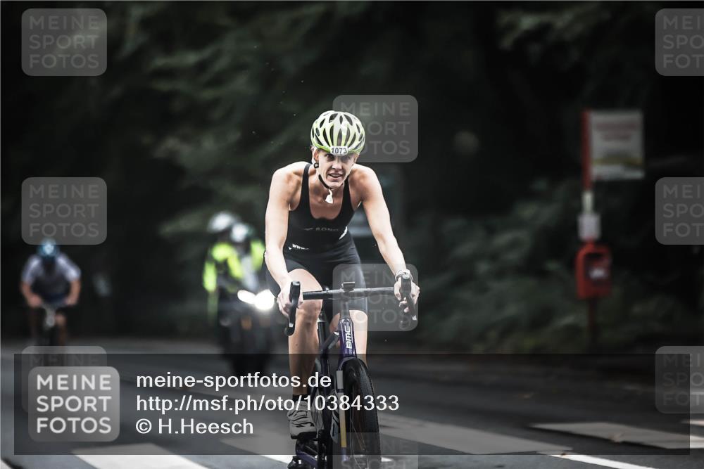 13.09.2026 - Stadtparktriathlon H.Heesch http://msf.ph/oto/10384333 13.09.2026 12:34:43 Radfahren 1027, 1062, 1063, 1073, 1106, 1177 meine-sportfotos.de