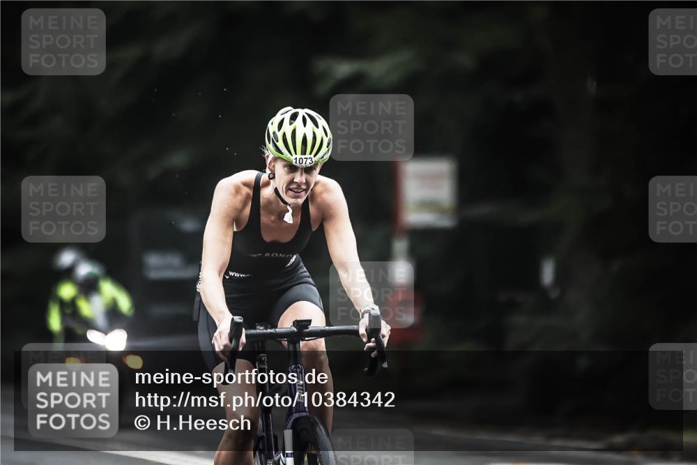 13.09.2026 - Stadtparktriathlon H.Heesch http://msf.ph/oto/10384342 13.09.2026 12:34:44 Radfahren 1027, 1062, 1063, 1073, 1106, 1177, 1234 meine-sportfotos.de