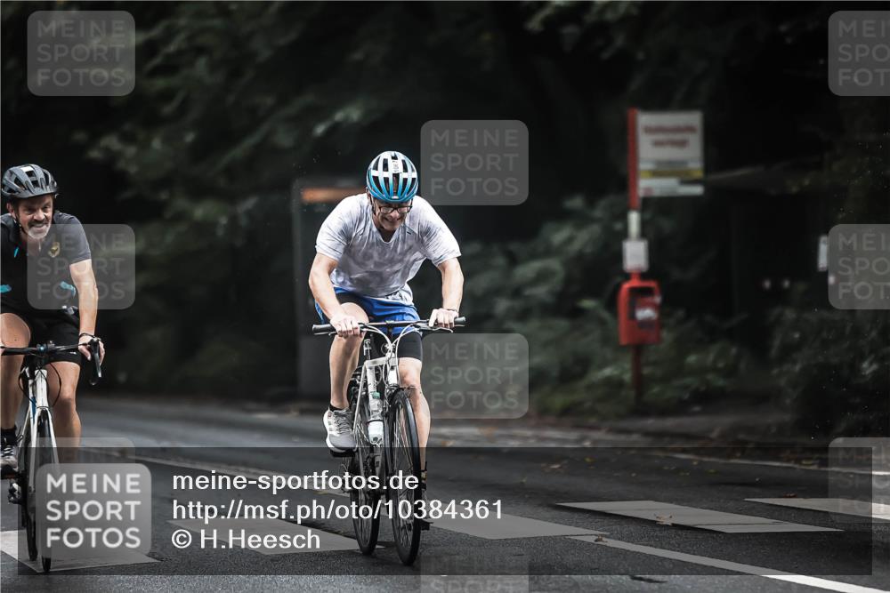 13.09.2026 - Stadtparktriathlon H.Heesch http://msf.ph/oto/10384361 13.09.2026 12:34:46 Radfahren 978, 1062, 1063, 1073, 1106, 1177, 1178, 1234 meine-sportfotos.de
