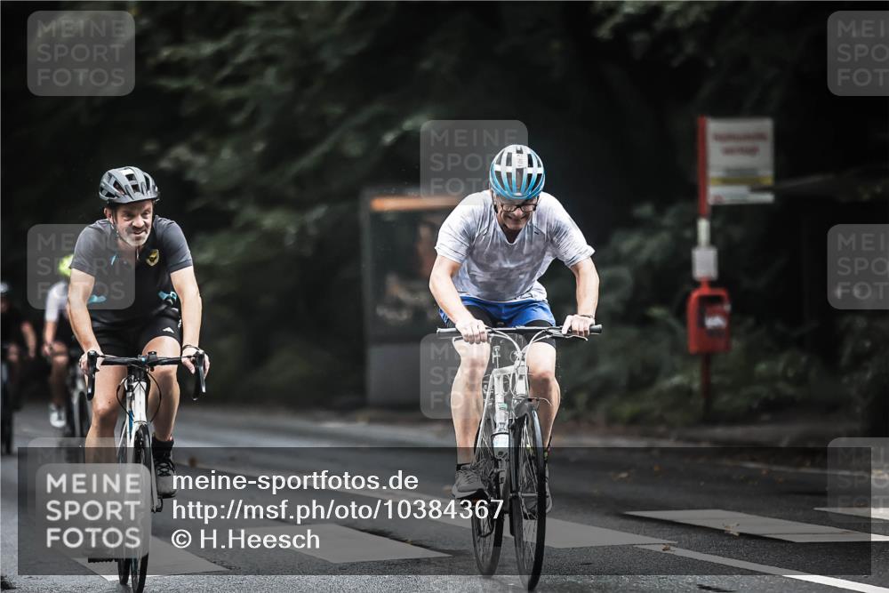 13.09.2026 - Stadtparktriathlon H.Heesch http://msf.ph/oto/10384367 13.09.2026 12:34:46 Radfahren 978, 1062, 1063, 1073, 1106, 1177, 1178, 1234 meine-sportfotos.de