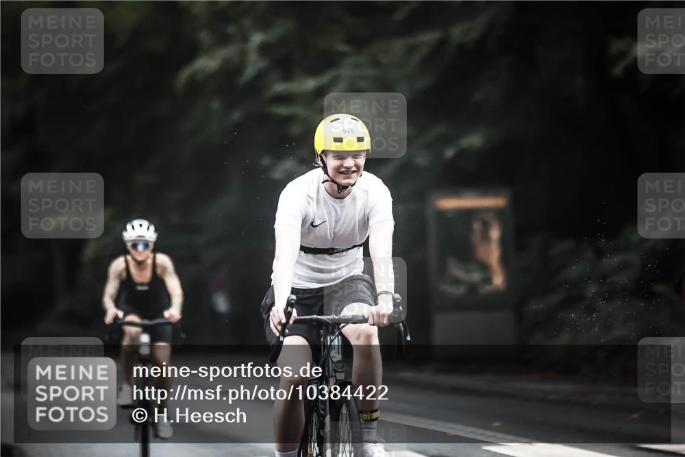 13.09.2026 - Stadtparktriathlon H.Heesch http://msf.ph/oto/10384422 13.09.2026 12:34:50 Radfahren 978, 1062, 1063, 1177, 1178, 1234 meine-sportfotos.de