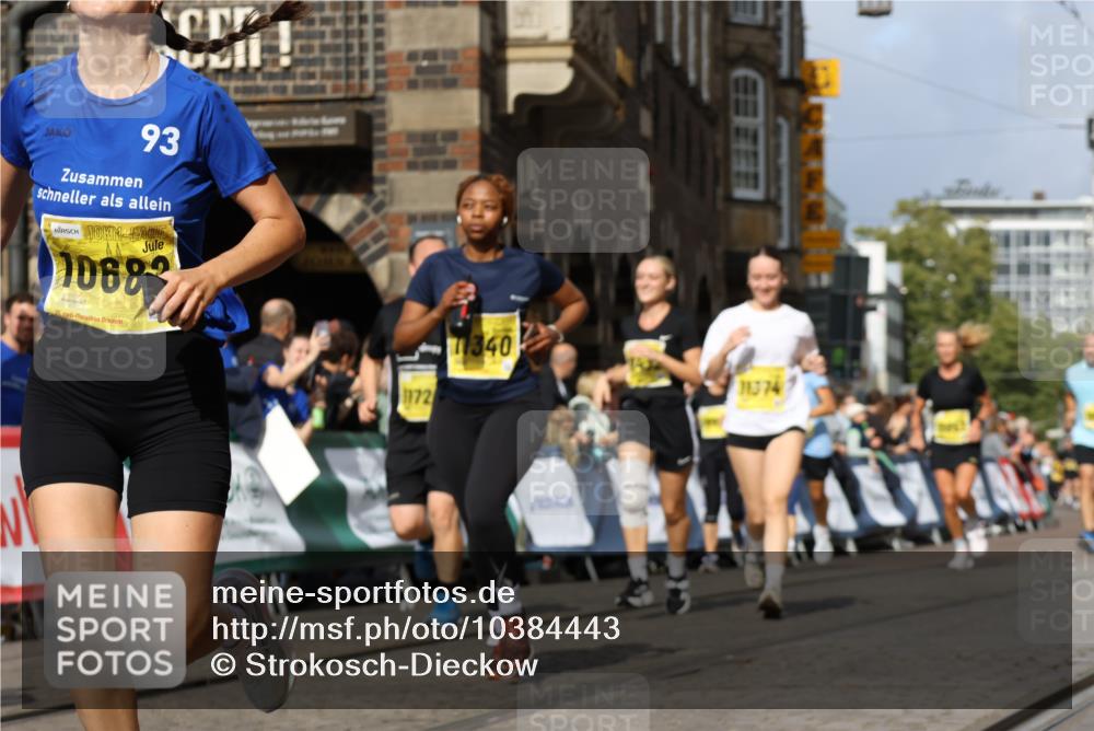 13.09.2026 - 21. swb-Marathon Bremen Strokosch-Dieckow http://msf.ph/oto/10384443 13.09.2026 11:06:30 Ziel 10204, 10375, 10376, 10662, 10681, 10682, 11029, 11156, 11460, 11674, 11690, 11775, 11786, 11849, 12479, 12486, 10323, 10654, 10795, 10849, 10989, 11021, 11240, 11370, 12146 meine-sportfotos.de