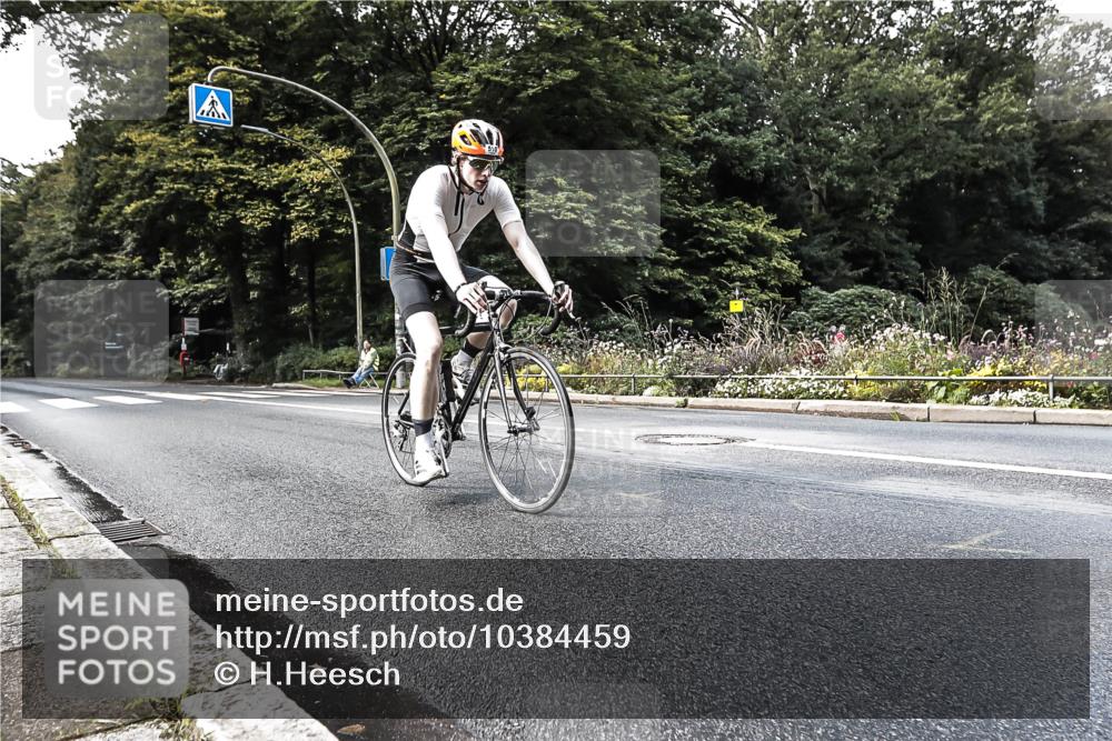 13.09.2026 - Stadtparktriathlon H.Heesch http://msf.ph/oto/10384459 13.09.2026 11:20:10 Radfahren 510, 713, 796 meine-sportfotos.de