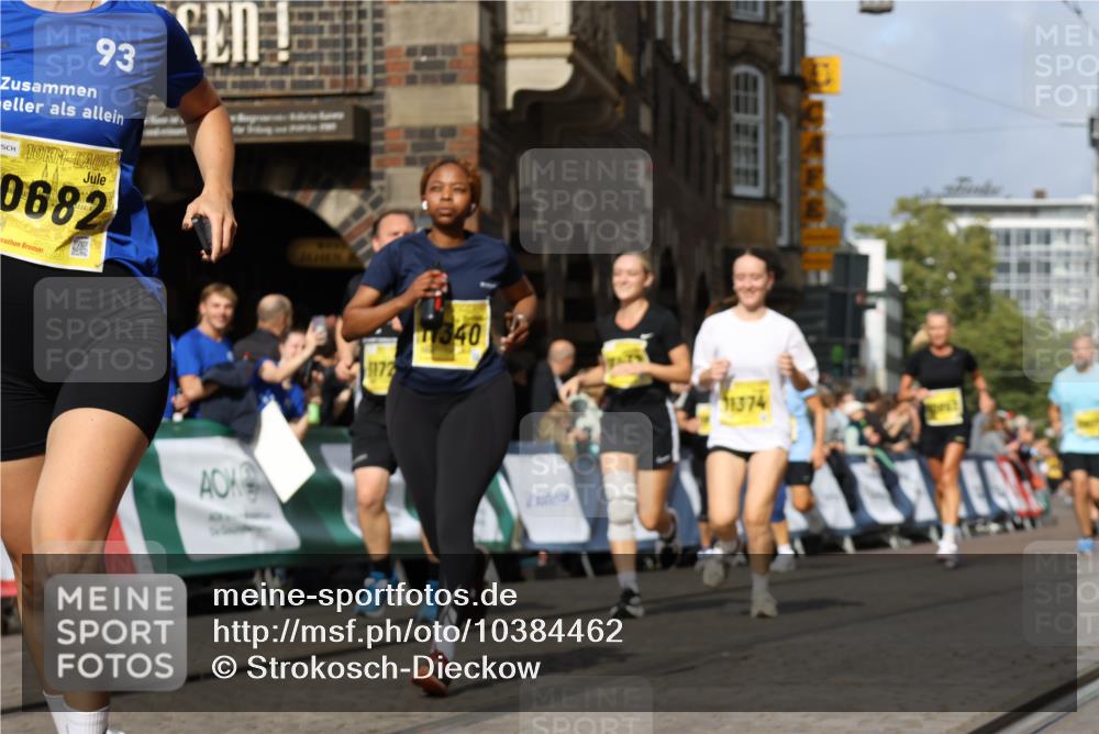 13.09.2026 - 21. swb-Marathon Bremen Strokosch-Dieckow http://msf.ph/oto/10384462 13.09.2026 11:06:30 Ziel 10204, 10375, 10376, 10662, 10681, 10682, 11029, 11156, 11460, 11674, 11690, 11775, 11786, 11849, 12479, 12486, 10323, 10654, 10795, 10849, 10989, 11021, 11240, 11370, 12146 meine-sportfotos.de