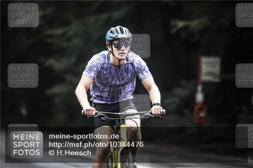 13.09.2026 - Stadtparktriathlon H.Heesch http://msf.ph/oto/10384476 13.09.2026 12:35:00 Radfahren 1000 meine-sportfotos.de