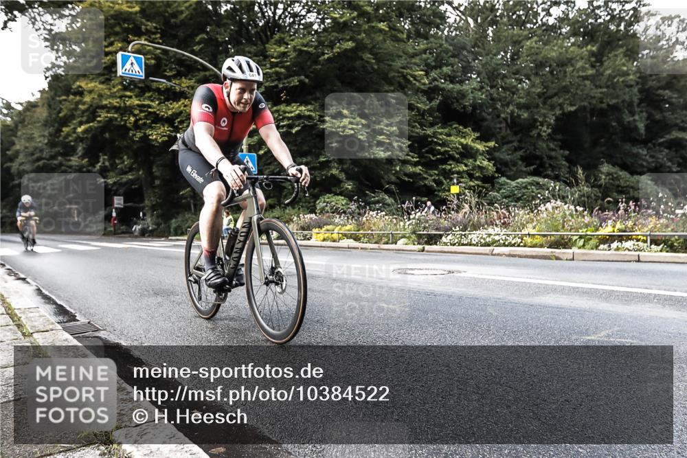 13.09.2026 - Stadtparktriathlon H.Heesch http://msf.ph/oto/10384522 13.09.2026 11:20:46 Radfahren 594, 602, 641, 824 meine-sportfotos.de
