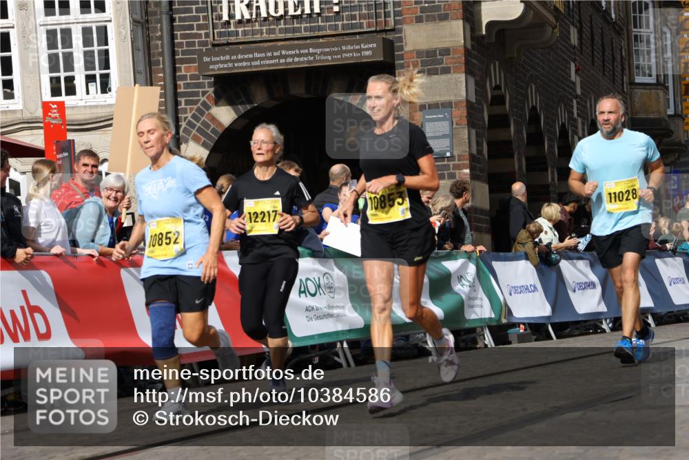 13.09.2026 - 21. swb-Marathon Bremen Strokosch-Dieckow http://msf.ph/oto/10384586 13.09.2026 11:06:34 Ziel 10375, 10376, 10681, 10682, 11029, 11340, 11374, 11432, 11460, 11674, 11690, 11729, 11775, 11786, 11849, 12479, 10323, 10654, 10795, 10849, 10989, 11066, 11370, 12124, 12146, 12219, 12249 meine-sportfotos.de