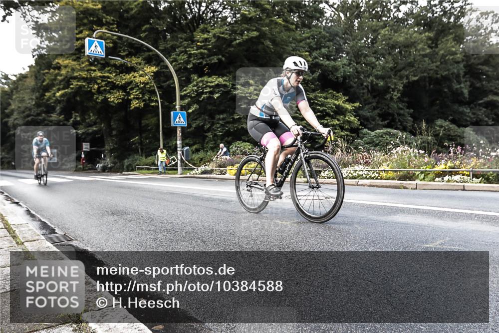 13.09.2026 - Stadtparktriathlon H.Heesch http://msf.ph/oto/10384588 13.09.2026 11:21:00 Radfahren 618, 621, 665, 686, 745, 806 meine-sportfotos.de