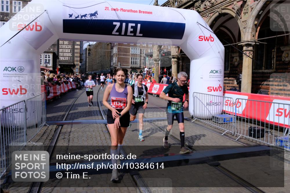 13.09.2026 - 21. swb-Marathon Bremen Tim E. http://msf.ph/oto/10384614 13.09.2026 13:22:24 Ziel 141, 148, 1601, 1645, 2051, 3021, 3652, 5193, 6621, 7625, 7917, 8452, 8924, 9599, 9839 meine-sportfotos.de