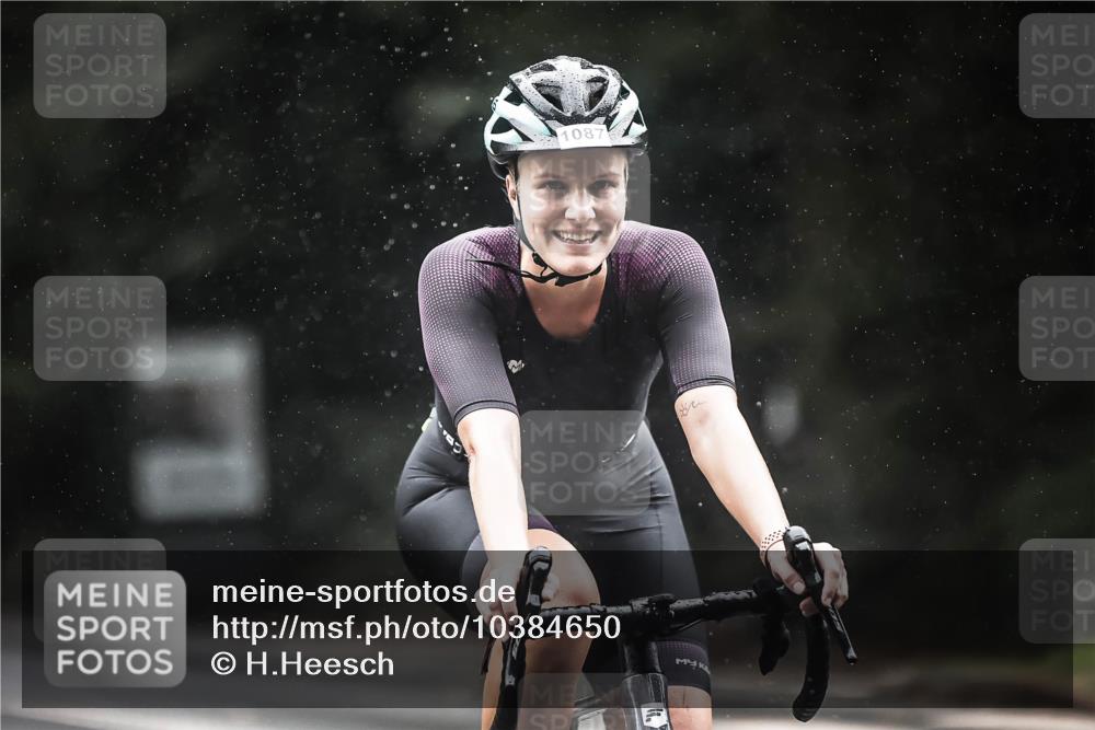 13.09.2026 - Stadtparktriathlon H.Heesch http://msf.ph/oto/10384650 13.09.2026 12:37:10 Radfahren 953, 979, 1015, 1087, 1088, 1120, 1137, 1158, 1247, 1302 meine-sportfotos.de