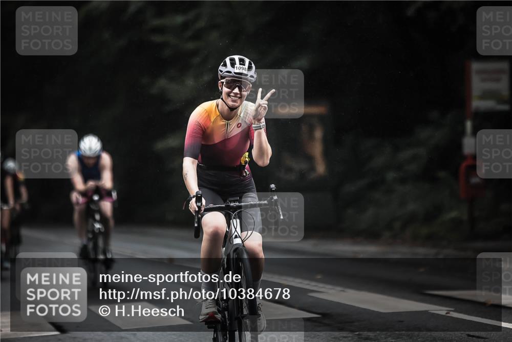 13.09.2026 - Stadtparktriathlon H.Heesch http://msf.ph/oto/10384678 13.09.2026 12:37:21 Radfahren 953, 1098, 1152, 1158, 1233, 1247, 1269, 1274, 1280, 1285 meine-sportfotos.de