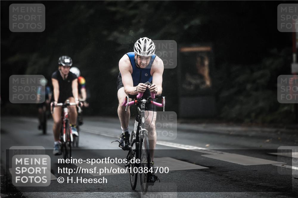 13.09.2026 - Stadtparktriathlon H.Heesch http://msf.ph/oto/10384700 13.09.2026 12:37:22 Radfahren 953, 1098, 1152, 1233, 1269, 1274, 1280, 1285 meine-sportfotos.de