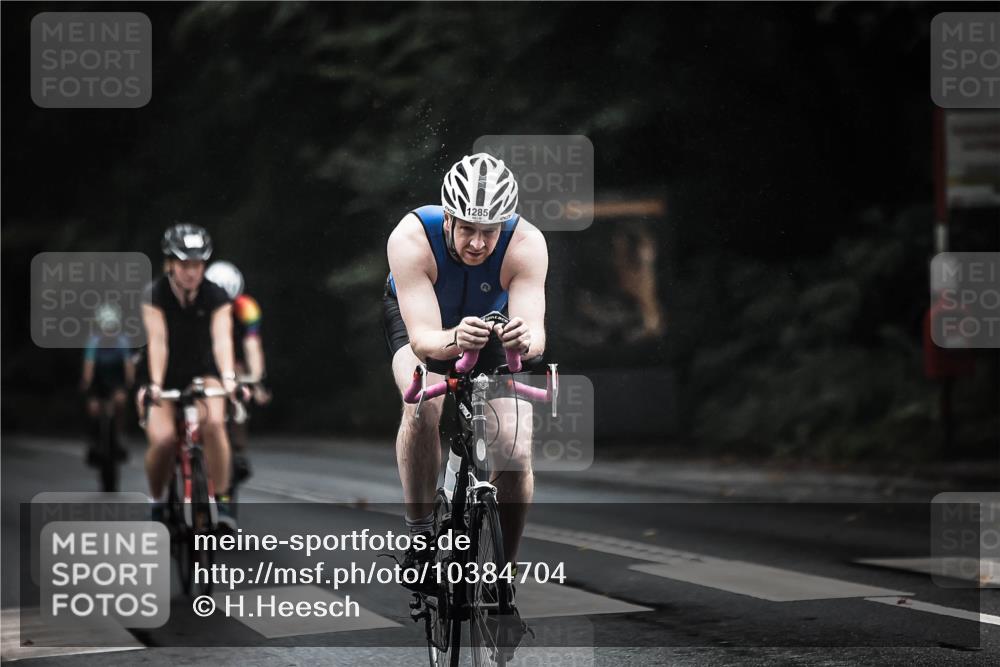 13.09.2026 - Stadtparktriathlon H.Heesch http://msf.ph/oto/10384704 13.09.2026 12:37:22 Radfahren 953, 1098, 1152, 1233, 1269, 1274, 1280, 1285 meine-sportfotos.de