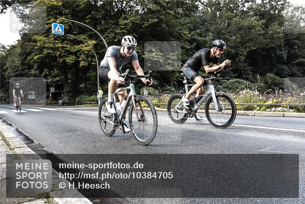 13.09.2026 - Stadtparktriathlon H.Heesch http://msf.ph/oto/10384705 13.09.2026 11:22:19 Radfahren 592, 599, 640, 699, 751 meine-sportfotos.de