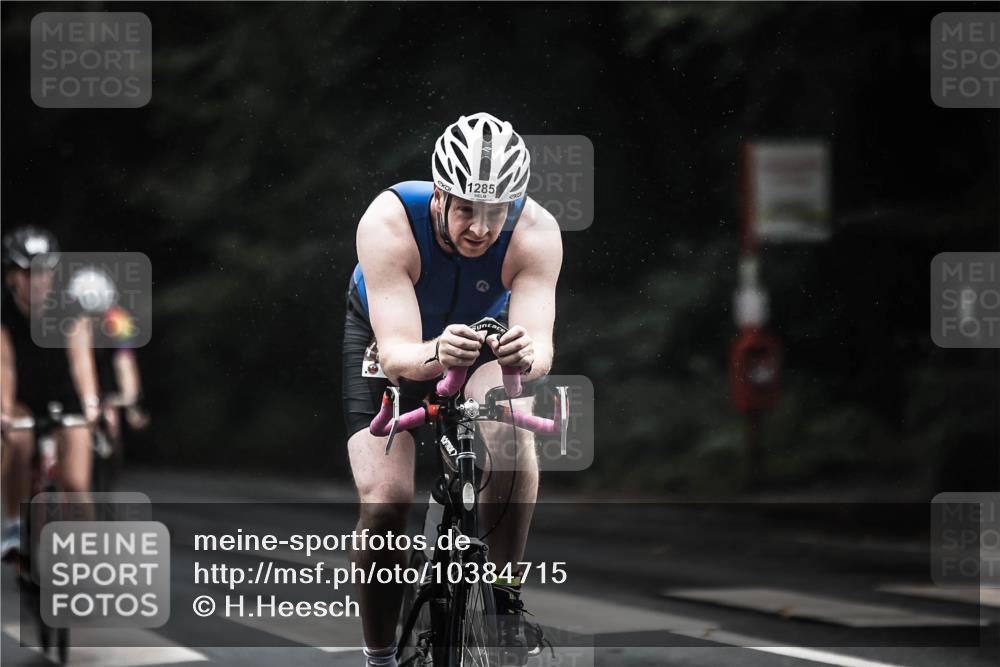 13.09.2026 - Stadtparktriathlon H.Heesch http://msf.ph/oto/10384715 13.09.2026 12:37:22 Radfahren 953, 1098, 1152, 1233, 1269, 1274, 1280, 1285 meine-sportfotos.de