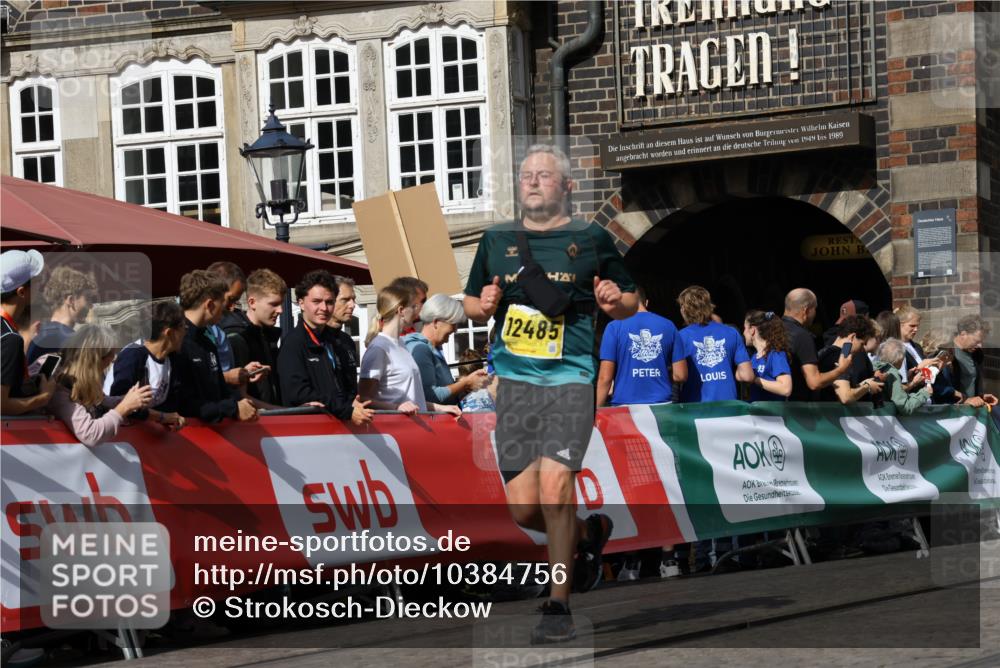 13.09.2026 - 21. swb-Marathon Bremen Strokosch-Dieckow http://msf.ph/oto/10384756 13.09.2026 11:06:40 Ziel 10376, 10681, 10682, 10852, 10853, 11028, 11029, 11340, 11374, 11432, 11460, 11690, 11729, 11849, 12217, 12479, 10323, 10378, 10663, 10989, 11066, 11370, 12124, 12146, 12219, 12249 meine-sportfotos.de