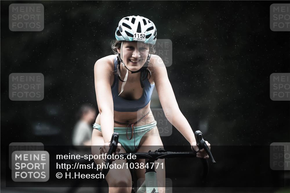 13.09.2026 - Stadtparktriathlon H.Heesch http://msf.ph/oto/10384771 13.09.2026 12:37:28 Radfahren 1152, 1242, 1269, 1274, 1280, 1285 meine-sportfotos.de