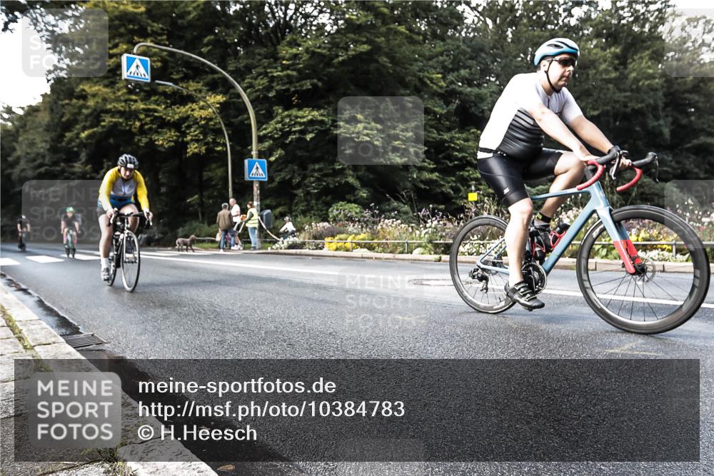 13.09.2026 - Stadtparktriathlon H.Heesch http://msf.ph/oto/10384783 13.09.2026 11:23:15 Radfahren 678, 708, 728, 800 meine-sportfotos.de