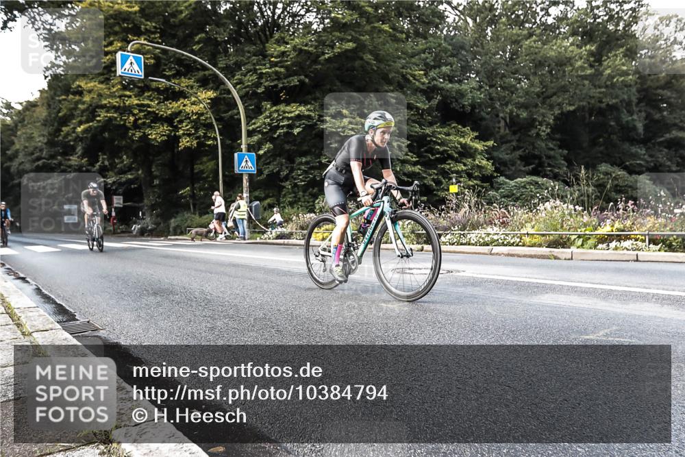 13.09.2026 - Stadtparktriathlon H.Heesch http://msf.ph/oto/10384794 13.09.2026 11:23:16 Radfahren 678, 708, 728, 800 meine-sportfotos.de