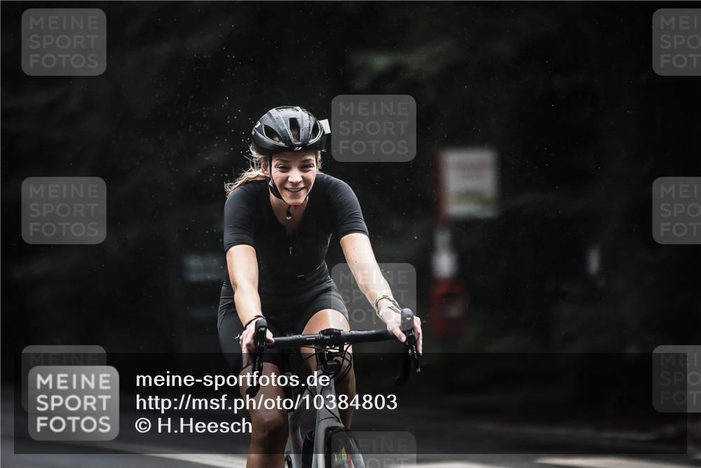 13.09.2026 - Stadtparktriathlon H.Heesch http://msf.ph/oto/10384803 13.09.2026 12:37:32 Radfahren 956, 1152, 1203, 1242, 1280 meine-sportfotos.de