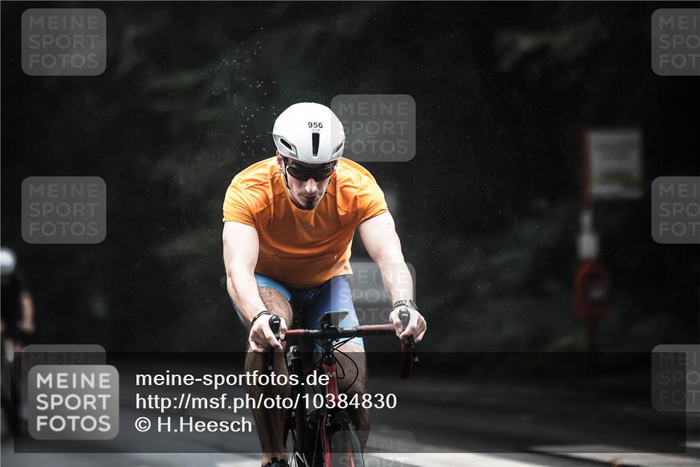 13.09.2026 - Stadtparktriathlon H.Heesch http://msf.ph/oto/10384830 13.09.2026 12:37:39 Radfahren 956, 1149, 1203, 1270, 1278 meine-sportfotos.de