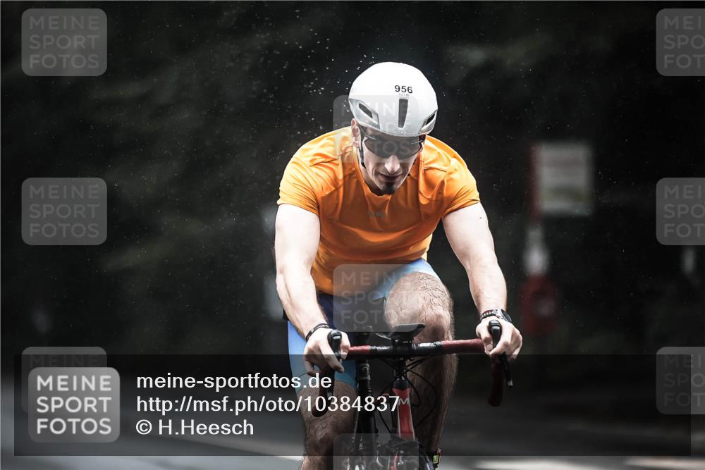 13.09.2026 - Stadtparktriathlon H.Heesch http://msf.ph/oto/10384837 13.09.2026 12:37:39 Radfahren 956, 1149, 1203, 1270, 1278 meine-sportfotos.de