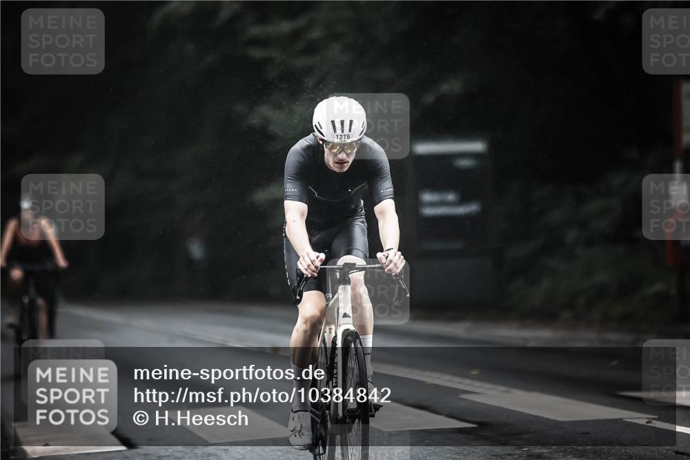 13.09.2026 - Stadtparktriathlon H.Heesch http://msf.ph/oto/10384842 13.09.2026 12:37:41 Radfahren 956, 1149, 1203, 1267, 1270, 1278, 1298 meine-sportfotos.de