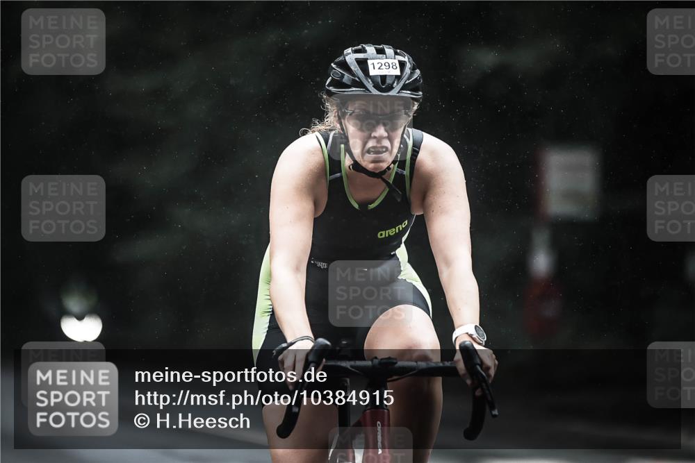 13.09.2026 - Stadtparktriathlon H.Heesch http://msf.ph/oto/10384915 13.09.2026 12:37:48 Radfahren 1076, 1136, 1149, 1232, 1255, 1256, 1267, 1270, 1298 meine-sportfotos.de