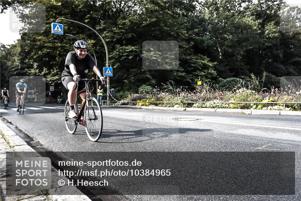13.09.2026 - Stadtparktriathlon H.Heesch http://msf.ph/oto/10384965 13.09.2026 11:24:42 Radfahren 637, 672, 722, 739, 762, 795 meine-sportfotos.de