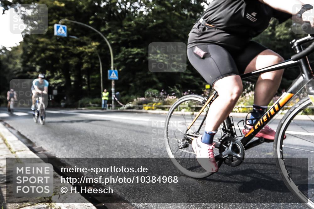 13.09.2026 - Stadtparktriathlon H.Heesch http://msf.ph/oto/10384968 13.09.2026 11:24:43 Radfahren 637, 672, 722, 739, 762, 795 meine-sportfotos.de