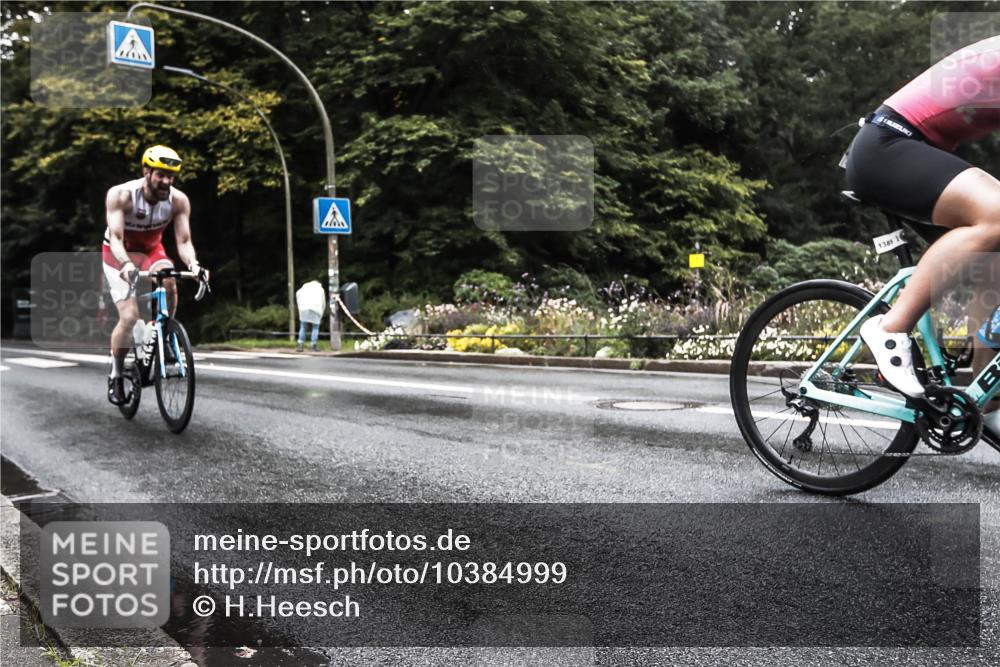 13.09.2026 - Stadtparktriathlon H.Heesch http://msf.ph/oto/10384999 13.09.2026 13:10:39 Radfahren 1193, 1363, 1389 meine-sportfotos.de
