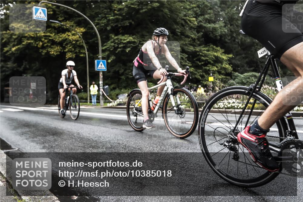 13.09.2026 - Stadtparktriathlon H.Heesch http://msf.ph/oto/10385018 13.09.2026 13:10:47 Radfahren 1355, 1373, 1425, 1427 meine-sportfotos.de