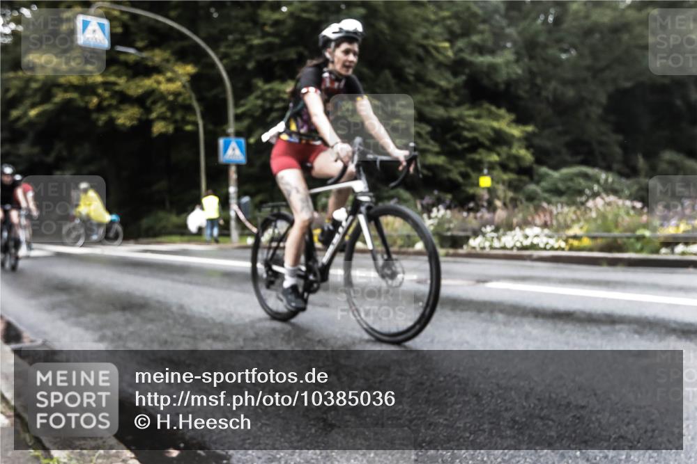 13.09.2026 - Stadtparktriathlon H.Heesch http://msf.ph/oto/10385036 13.09.2026 13:11:01 Radfahren 1251, 1293, 1334, 1347, 1356, 1364 meine-sportfotos.de