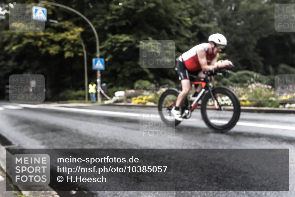 13.09.2026 - Stadtparktriathlon H.Heesch http://msf.ph/oto/10385057 13.09.2026 13:11:19 Radfahren 1253, 1384, 1404 meine-sportfotos.de