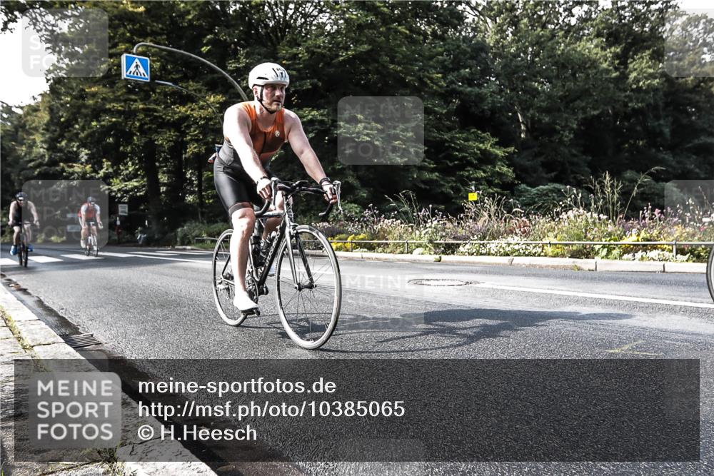 13.09.2026 - Stadtparktriathlon H.Heesch http://msf.ph/oto/10385065 13.09.2026 11:25:08 Radfahren 639, 663, 684, 735, 752, 763, 772 meine-sportfotos.de