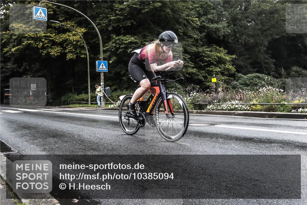 13.09.2026 - Stadtparktriathlon H.Heesch http://msf.ph/oto/10385094 13.09.2026 13:11:46 Radfahren 1196, 1220, 1291, 1443 meine-sportfotos.de