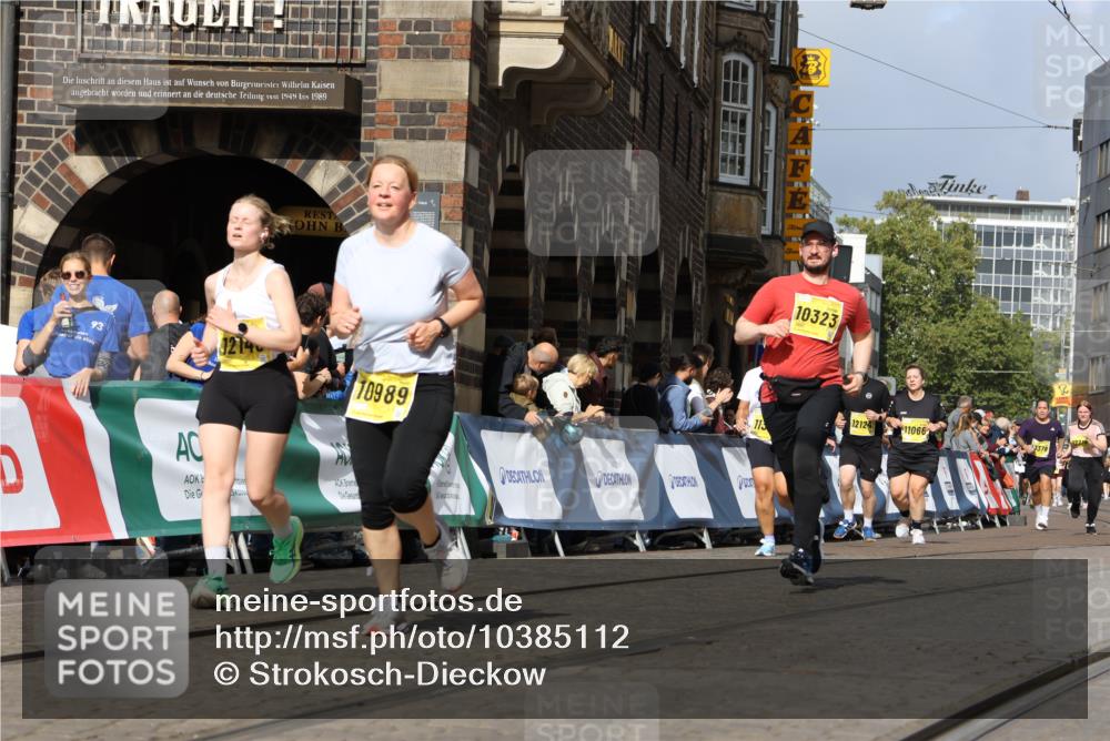 13.09.2026 - 21. swb-Marathon Bremen Strokosch-Dieckow http://msf.ph/oto/10385112 13.09.2026 11:06:51 Ziel 10654, 10795, 10849, 10852, 10853, 11021, 11028, 11240, 11340, 11374, 11432, 11729, 12217, 12485, 10156, 10360, 11257, 11439, 11684 meine-sportfotos.de