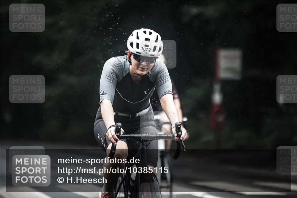 13.09.2026 - Stadtparktriathlon H.Heesch http://msf.ph/oto/10385115 13.09.2026 12:38:08 Radfahren 949, 1072, 1108, 1123, 1179, 1248, 1254 meine-sportfotos.de