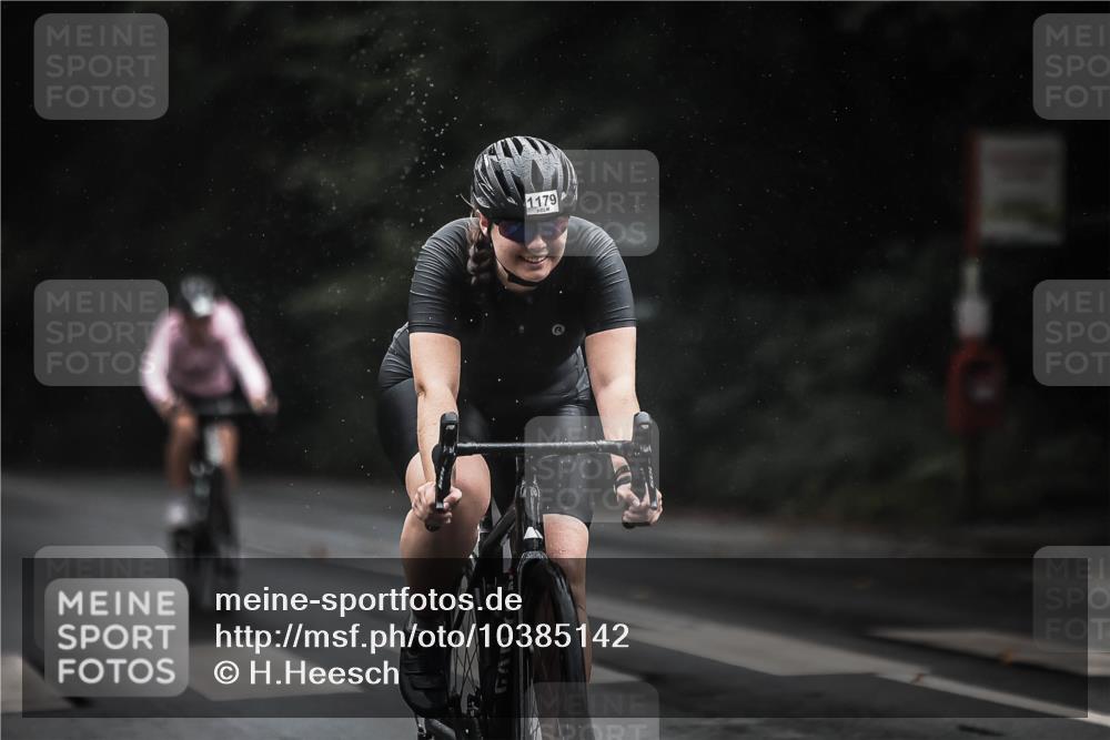 13.09.2026 - Stadtparktriathlon H.Heesch http://msf.ph/oto/10385142 13.09.2026 12:38:12 Radfahren 1072, 1108, 1123, 1179 meine-sportfotos.de