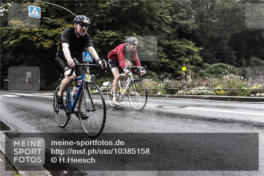 13.09.2026 - Stadtparktriathlon H.Heesch http://msf.ph/oto/10385158 13.09.2026 13:12:29 Radfahren 1205, 1241, 1271, 1413 meine-sportfotos.de