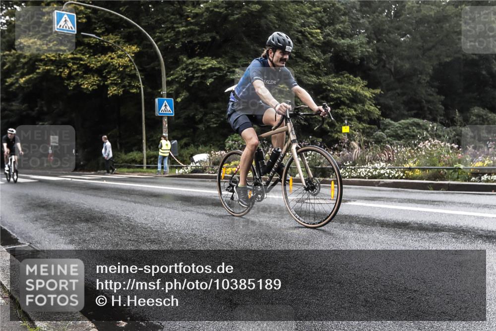 13.09.2026 - Stadtparktriathlon H.Heesch http://msf.ph/oto/10385189 13.09.2026 13:12:51 Radfahren 1225, 1284, 1297, 1352 meine-sportfotos.de