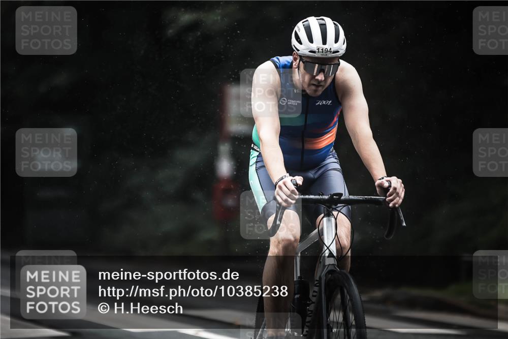 13.09.2026 - Stadtparktriathlon H.Heesch http://msf.ph/oto/10385238 13.09.2026 12:38:23 Radfahren 950, 959, 1097, 1128, 1140, 1164, 1193, 1194, 1204, 1228 meine-sportfotos.de