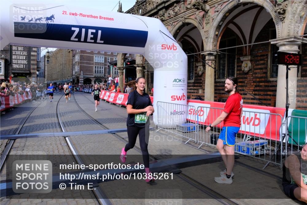 13.09.2026 - 21. swb-Marathon Bremen Tim E. http://msf.ph/oto/10385261 13.09.2026 13:23:10 Ziel 913, 1963, 2040, 2806, 3098, 3145, 3560, 6707, 6737, 6792, 7909, 8377, 8551, 8646, 8671, 8672, 8819, 8820, 9510 meine-sportfotos.de