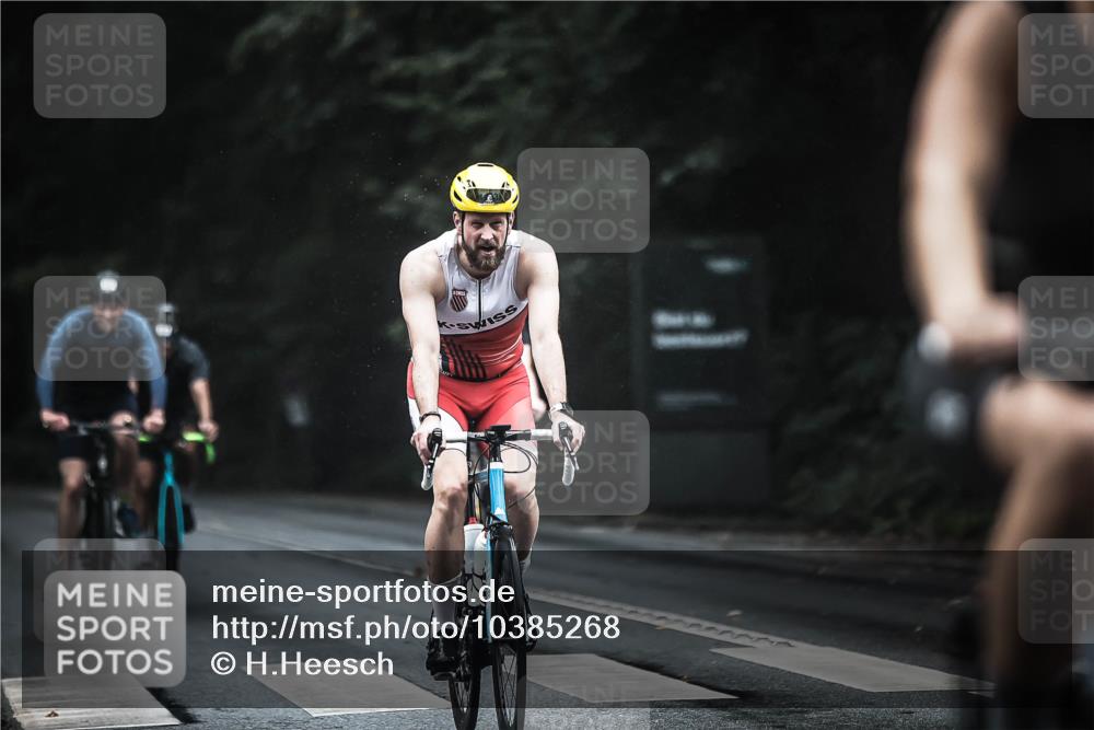 13.09.2026 - Stadtparktriathlon H.Heesch http://msf.ph/oto/10385268 13.09.2026 12:38:27 Radfahren 950, 959, 1097, 1128, 1164, 1193, 1194, 1204, 1228 meine-sportfotos.de