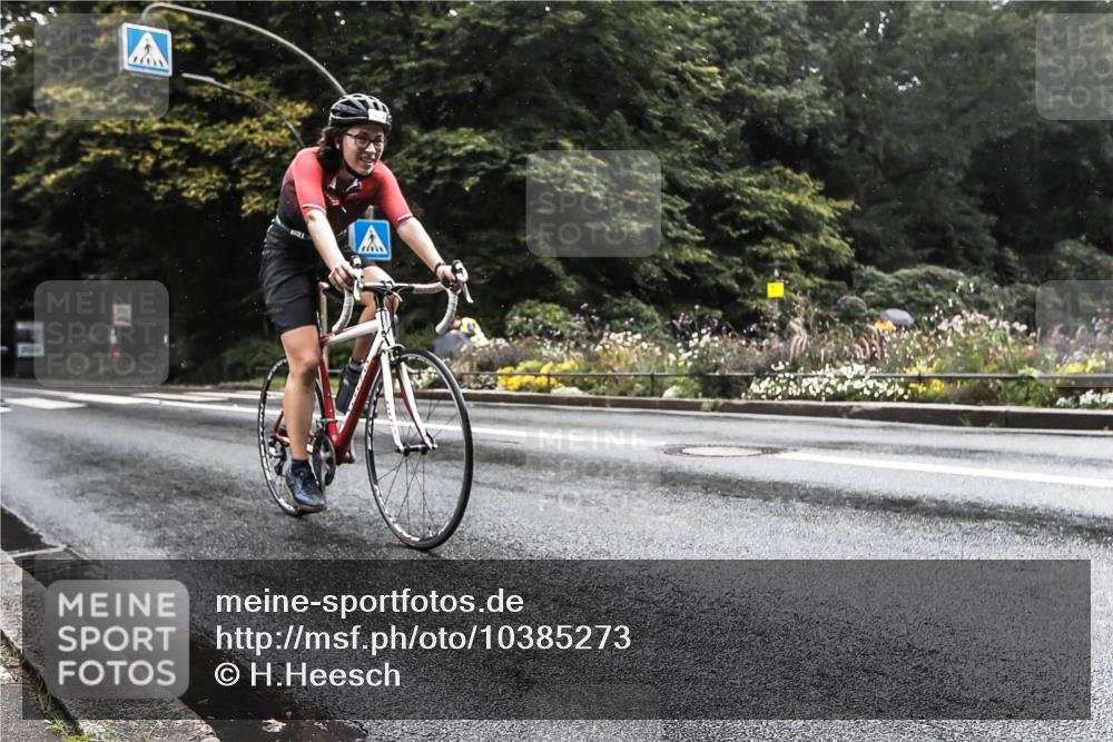 13.09.2026 - Stadtparktriathlon H.Heesch http://msf.ph/oto/10385273 13.09.2026 13:13:46 Radfahren 1199, 1269, 1272, 1369 meine-sportfotos.de