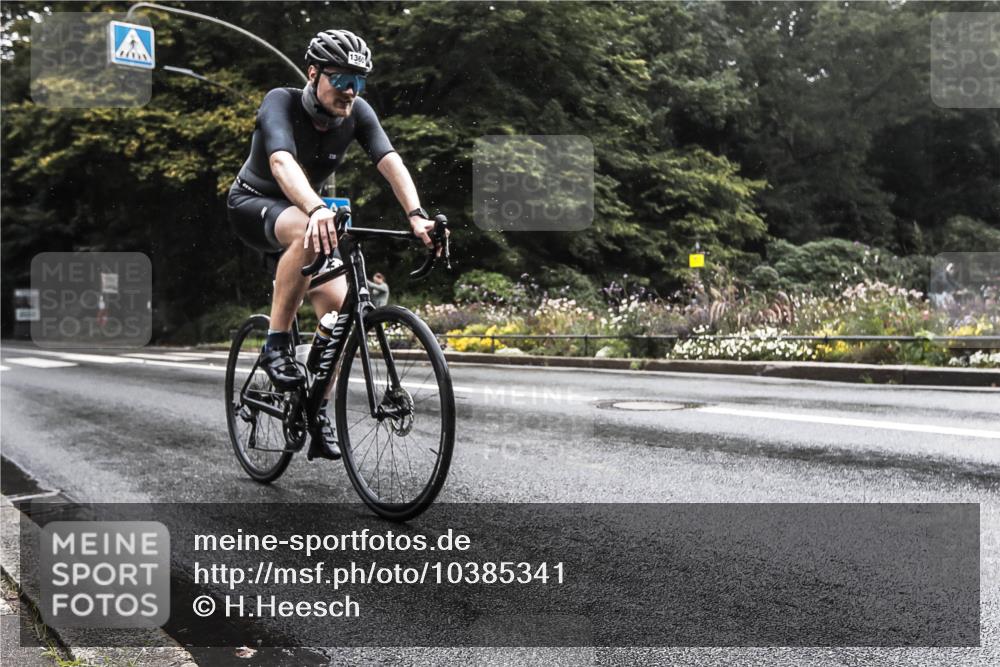 13.09.2026 - Stadtparktriathlon H.Heesch http://msf.ph/oto/10385341 13.09.2026 13:14:44 Radfahren 1312, 1360, 1391, 1400, 1410 meine-sportfotos.de