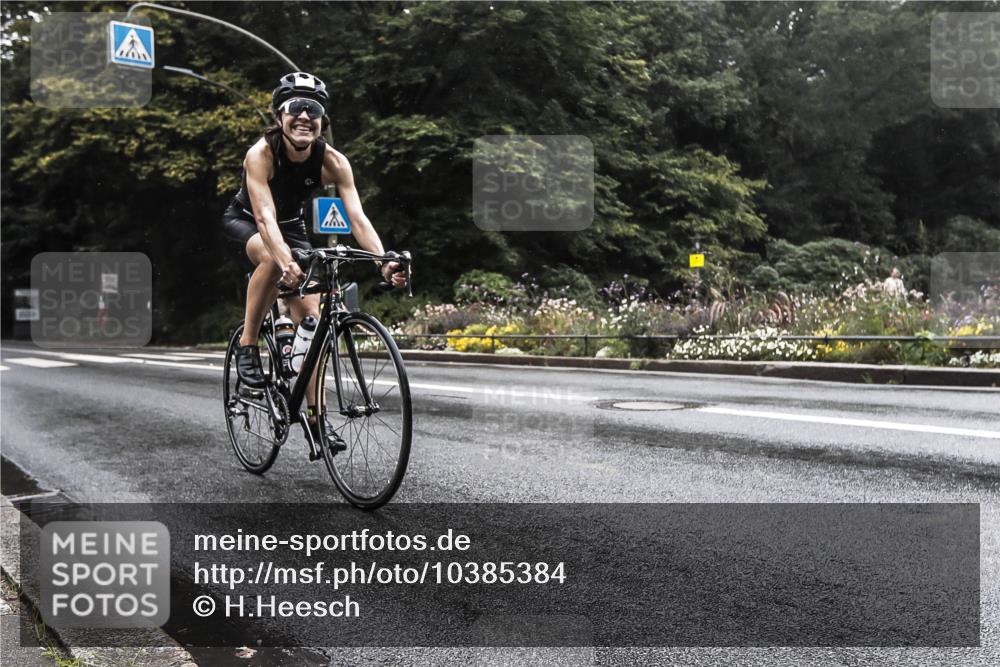 13.09.2026 - Stadtparktriathlon H.Heesch http://msf.ph/oto/10385384 13.09.2026 13:15:37 Radfahren 1219, 1244, 1379, 1466 meine-sportfotos.de
