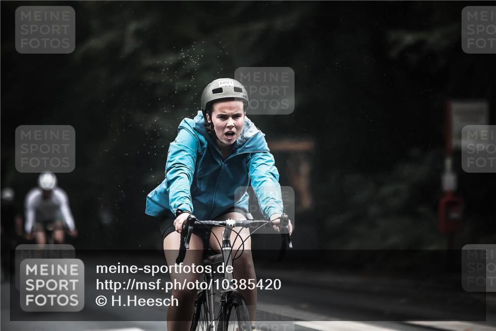 13.09.2026 - Stadtparktriathlon H.Heesch http://msf.ph/oto/10385420 13.09.2026 12:38:46 Radfahren 996, 1091, 1154, 1202, 1299 meine-sportfotos.de