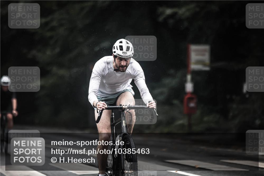 13.09.2026 - Stadtparktriathlon H.Heesch http://msf.ph/oto/10385463 13.09.2026 12:38:48 Radfahren 996, 1091, 1109, 1154, 1202, 1299 meine-sportfotos.de